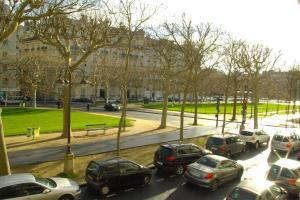 Avenue De Breteuil * Parigi